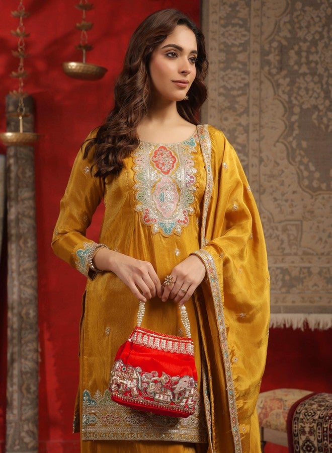 تشيميز أصفر حقائب بوتلي من يلو تشايمز للسيدات | حقائب بوتلي حمراء تقليدية للنساء | حقيبة بوتلي مطرزة يدوياً ومزينة باللؤلؤ | مثالية للحفلات وحفلات الزفاف والمناسبات التقليدية - Image 3